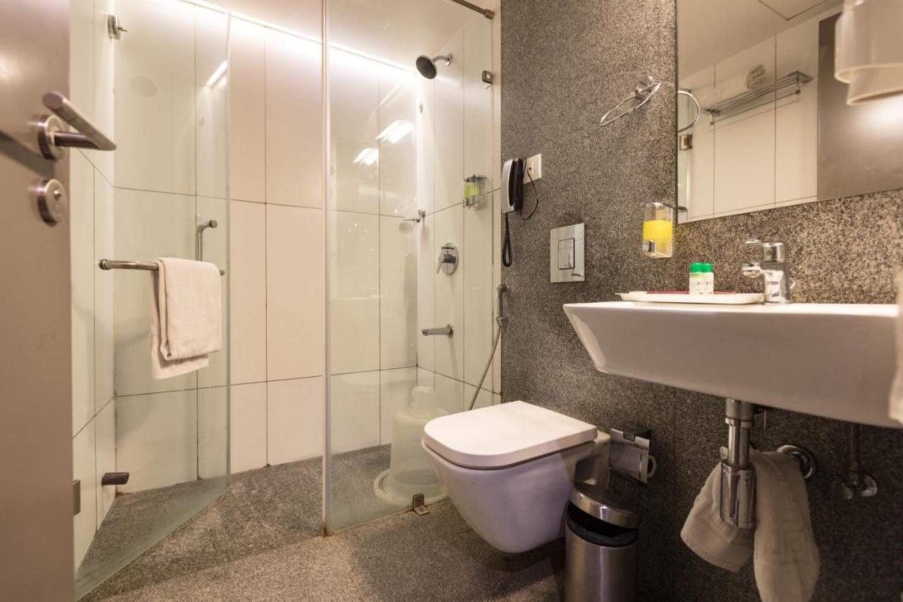 Hotel Aira Виджаявада Экстерьер фото